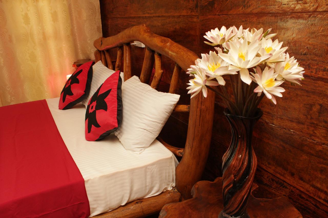 Choona Lodge 'View Of Sigiriya & Pidurangala With Sunrise' Exterior foto